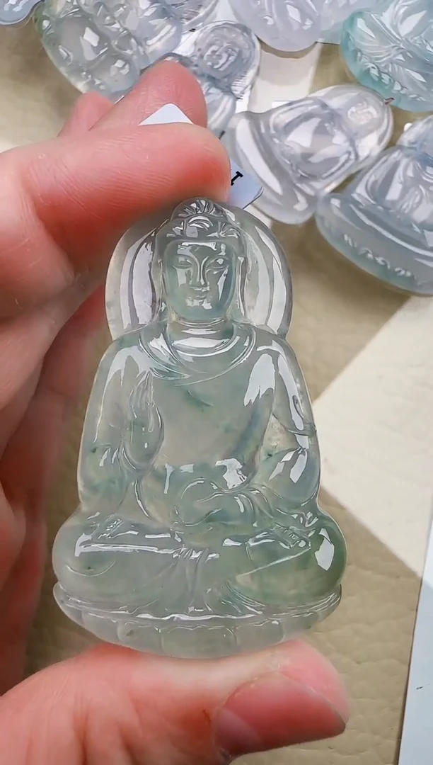 颈饰未镶嵌翡翠缅甸翡翠a货