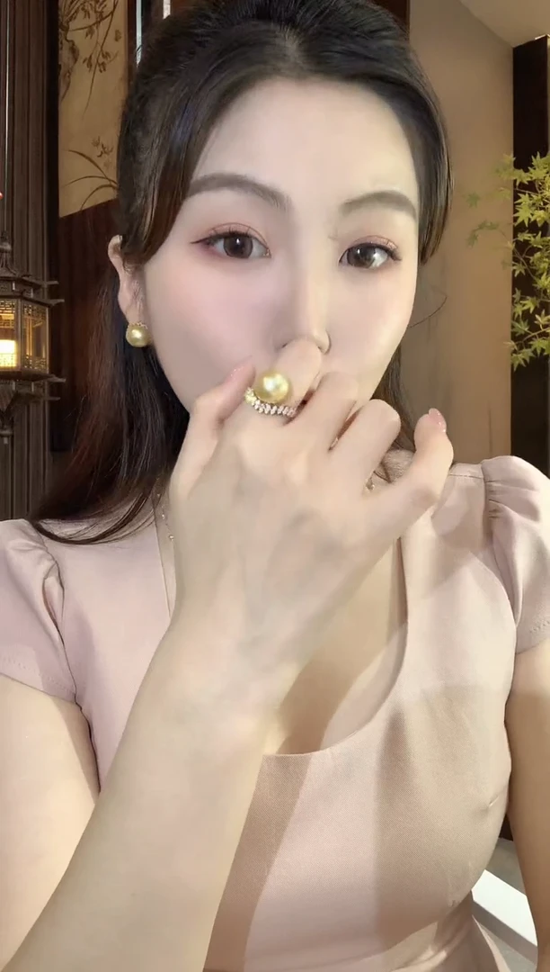 18K金镶嵌戒圈海水珍珠A55