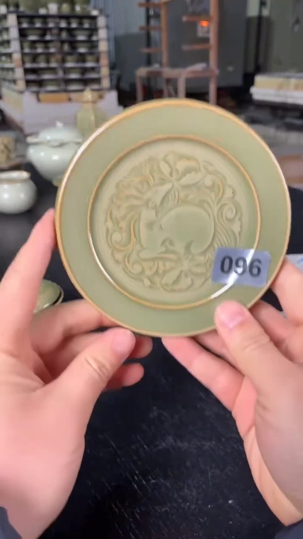 耀州窑仰山手工鹿纹壶承096