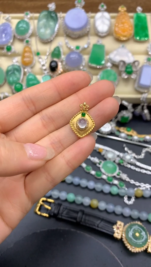 【闪购商品】翡翠颈饰18K金镶嵌101-中国好珍宝