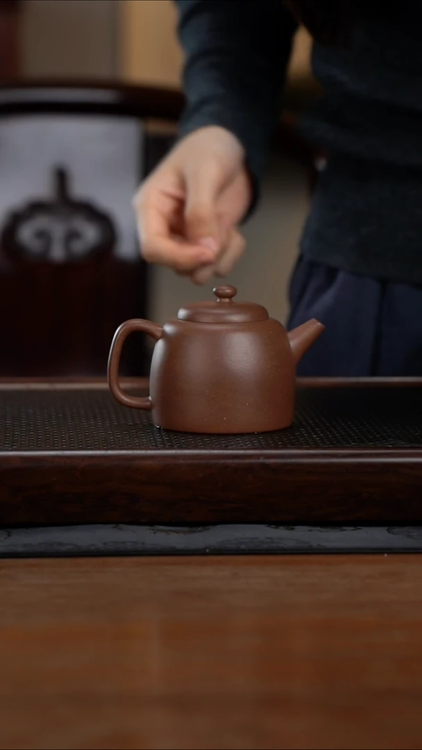 茶壶紫砂190cc黄龙山原矿百年老紫泥金钟19
