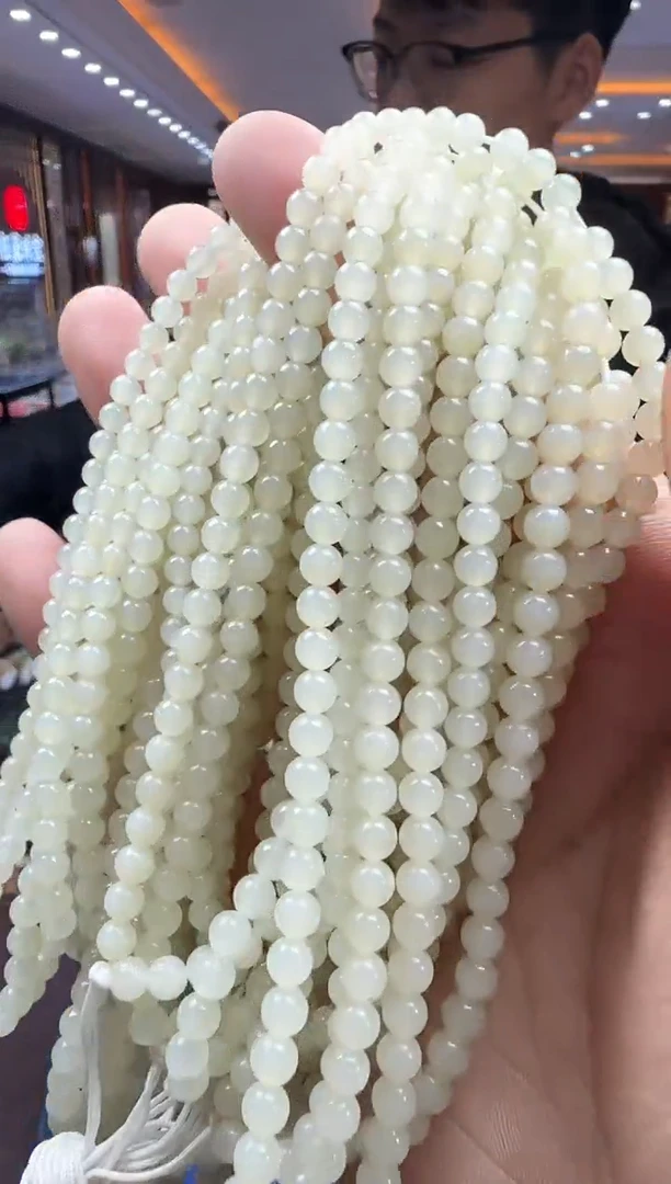 未镶嵌和田玉挂件【陆102】28 gx 多样性发其一