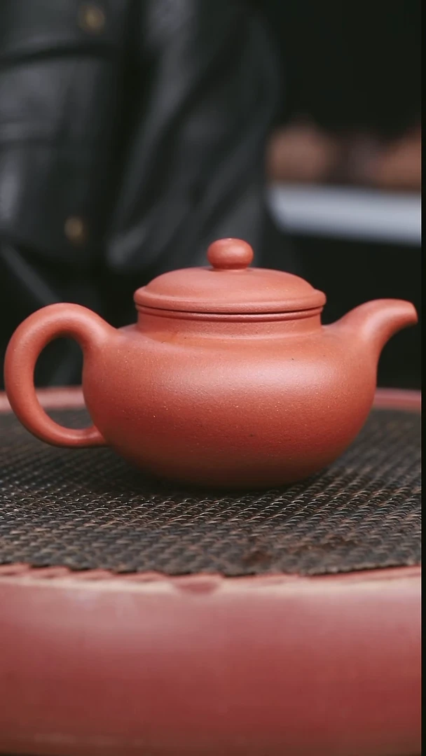 茶壶紫砂大红泥寿珍仿古300CC