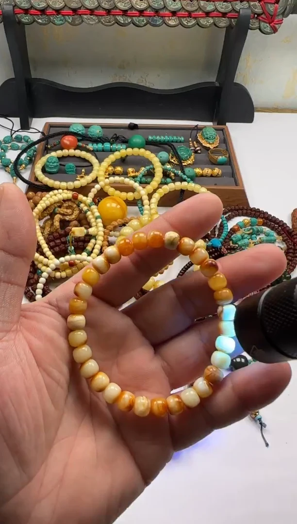 裸石蜜蜡未镶嵌ㅤ****?蜜蜡手串