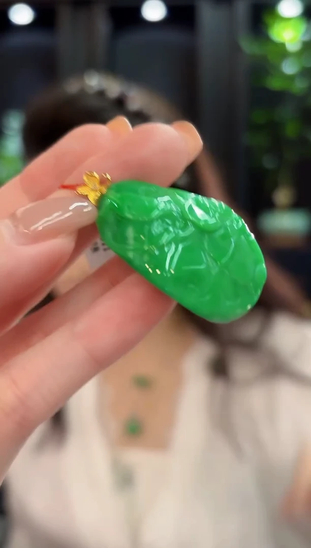 吊坠(不含链)18K金镶嵌翡翠 缅甸A货/支持复检/一件