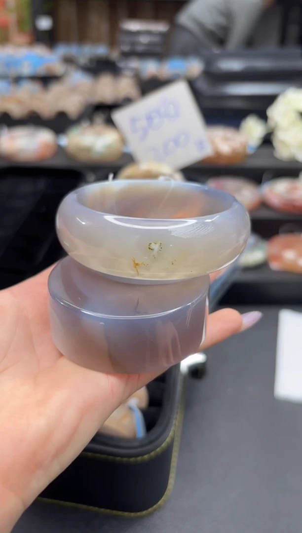 未镶嵌手镯石英质玉A147(58圈赠送镯心)
