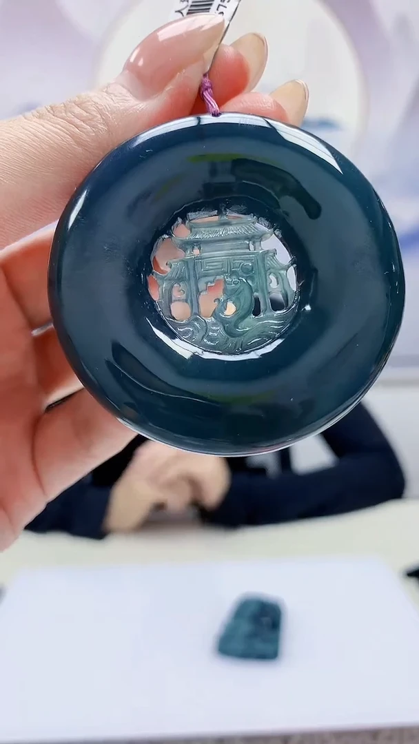 未镶嵌定制翡翠3099MM-毛货挂件84