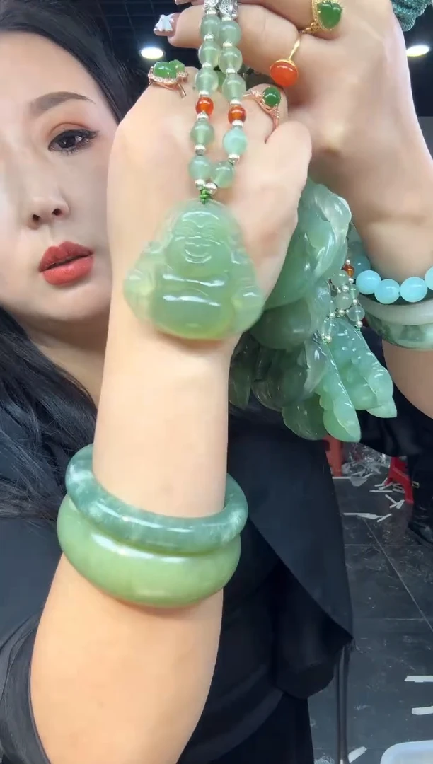 【闪购商品】岫玉颈饰未镶嵌180佛公【半珠链】