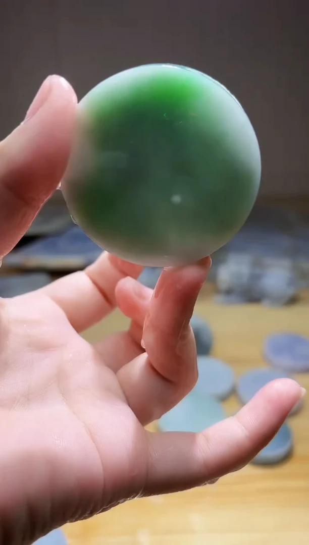 翡翠未镶嵌颈饰翡翠A货 姜谭409