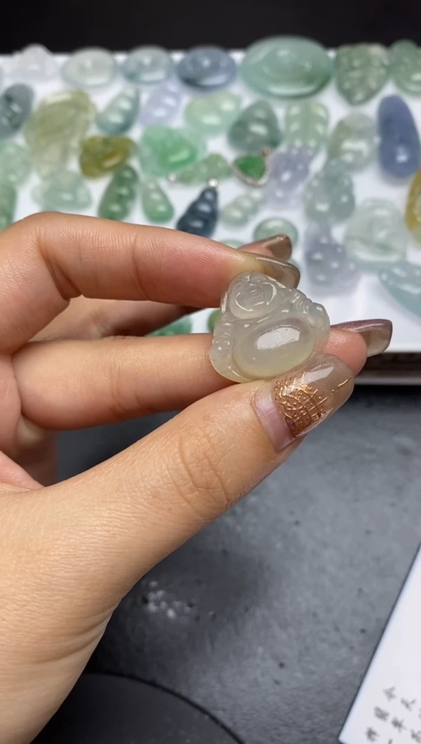 【闪购商品】定制翡翠未镶嵌翡翠毛货~