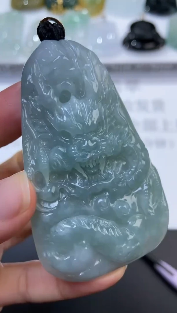未镶嵌挂件翡翠356518  多人