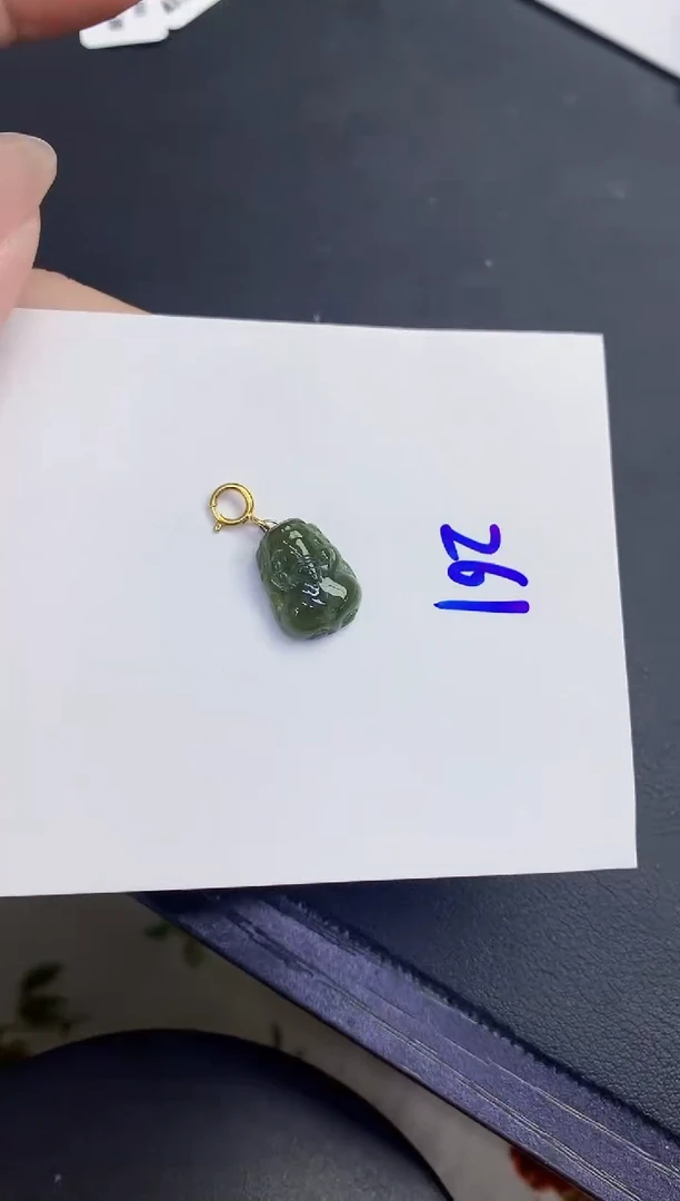 颈饰未镶嵌翡翠缅甸天然翡翠a货