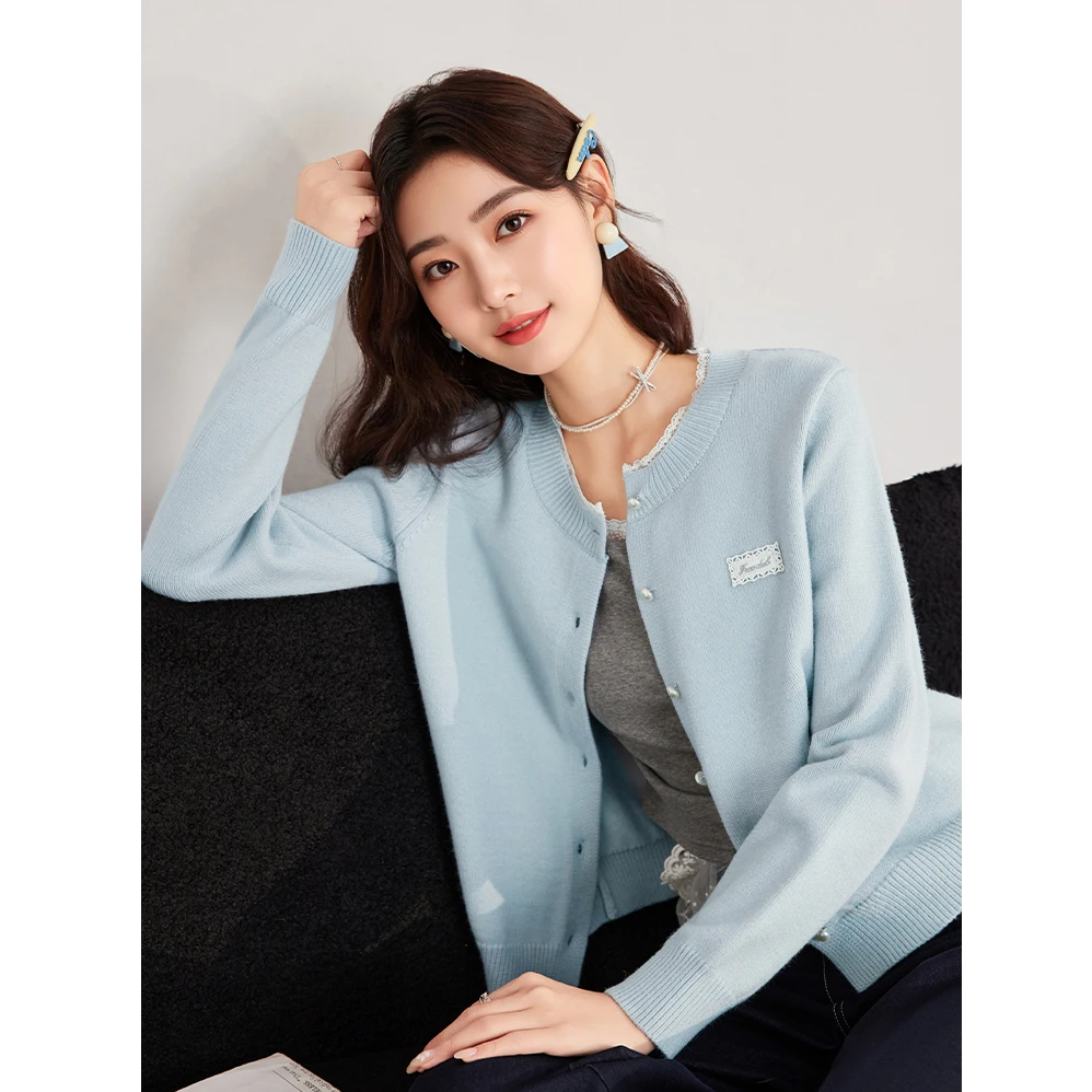 IEF/爱依服2025新款秋冬休闲毛针织衫开衫女时尚百搭短款毛织外套
