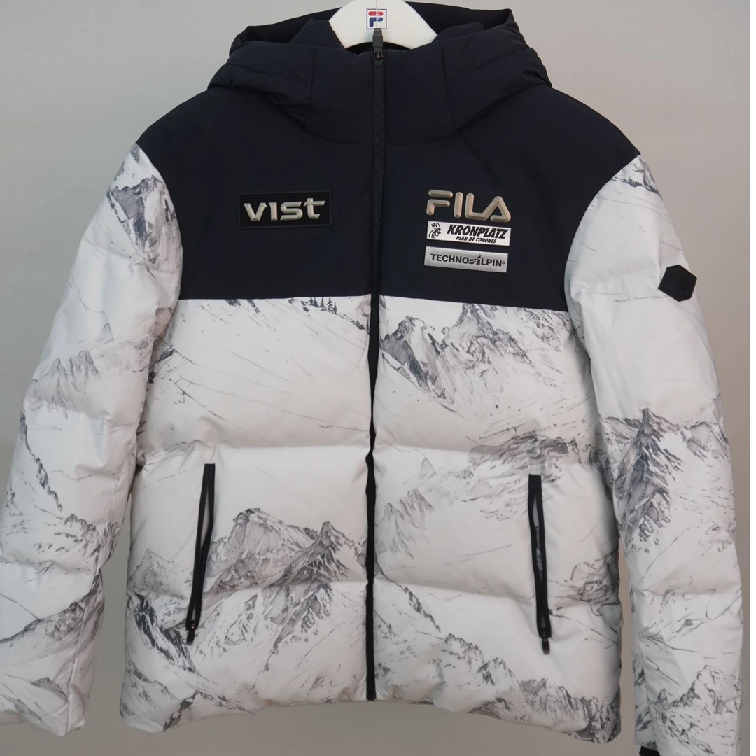 斐乐儿童羽绒服男童校园满印羽绒服K12B543937