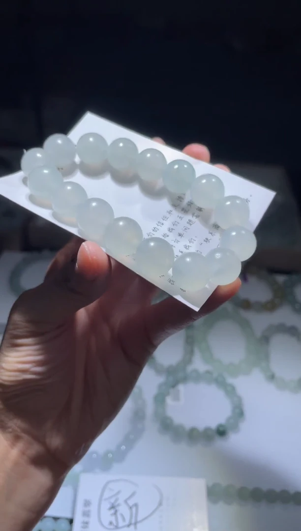 未镶嵌定制翡翠翡翠手串