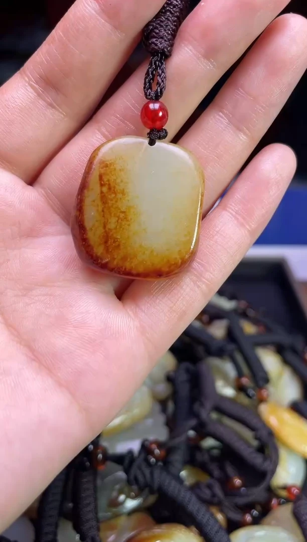 颈饰未镶嵌和田玉123