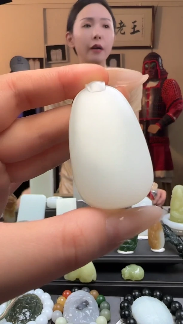 【闪购商品】和田玉无事牌未镶嵌吊坠