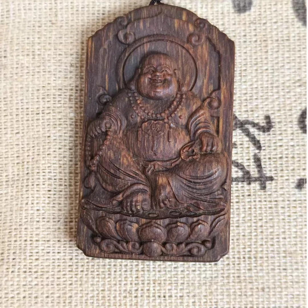 JXYN208顺化红土沉香木雕吊坠（多样性发货）