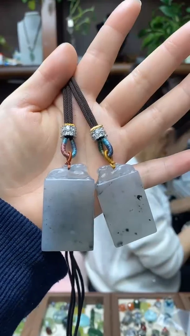 未镶嵌岫玉吊坠多样性发货其中发一
