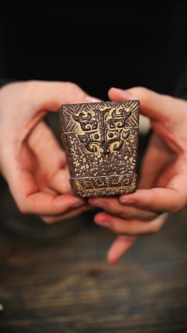 全手工制作 南蛮紫砂方杯