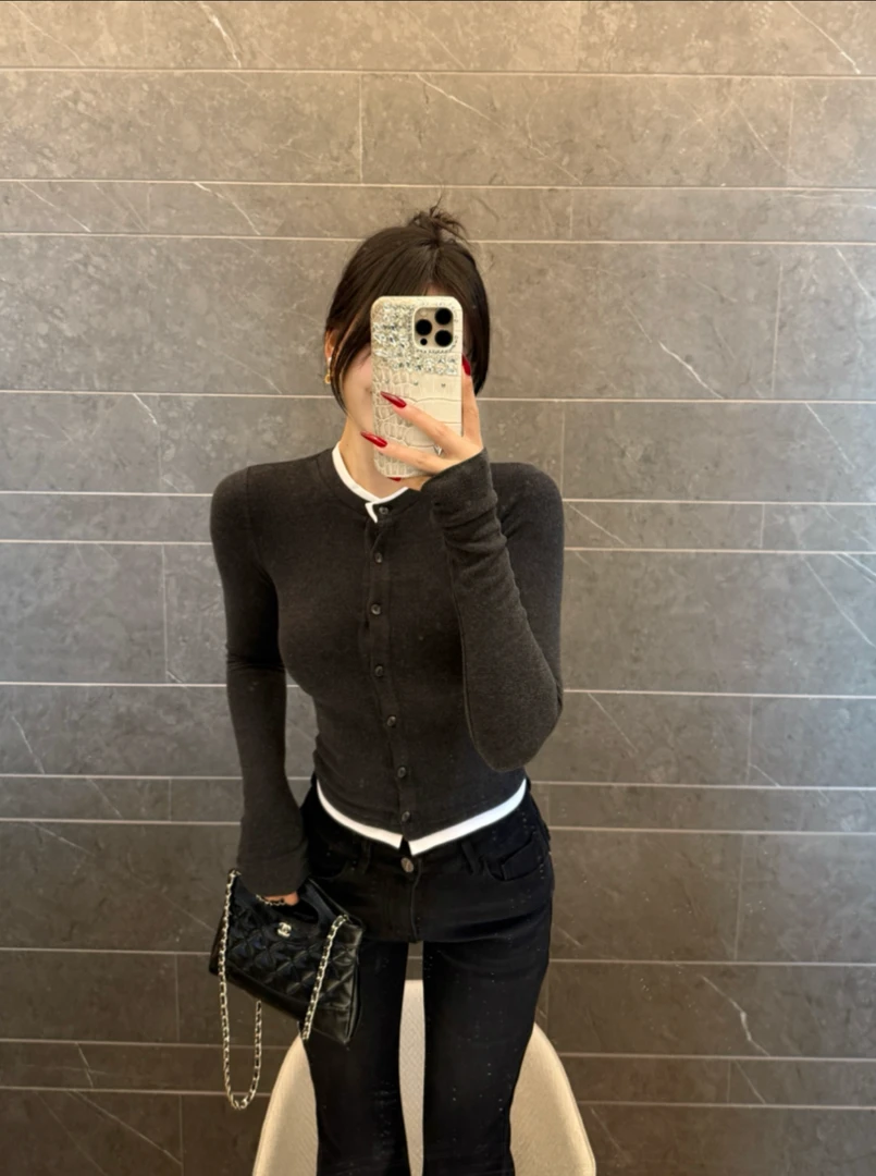 【Glozzzz】尼罗河花园 高腰显瘦针织撞色系拼接修身上衣 880822-1