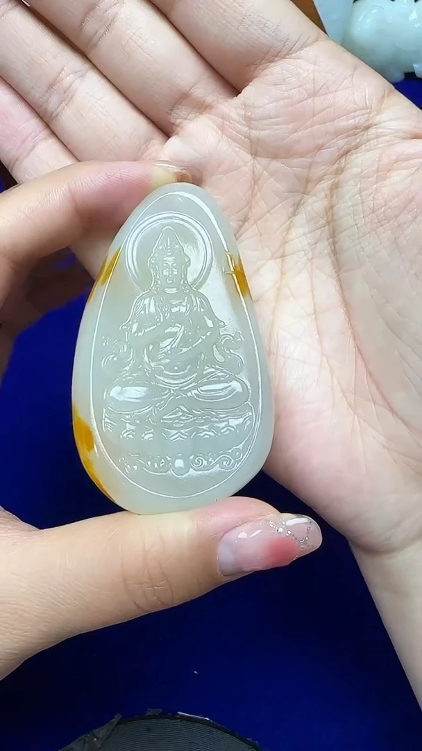 和田玉未镶嵌把件1