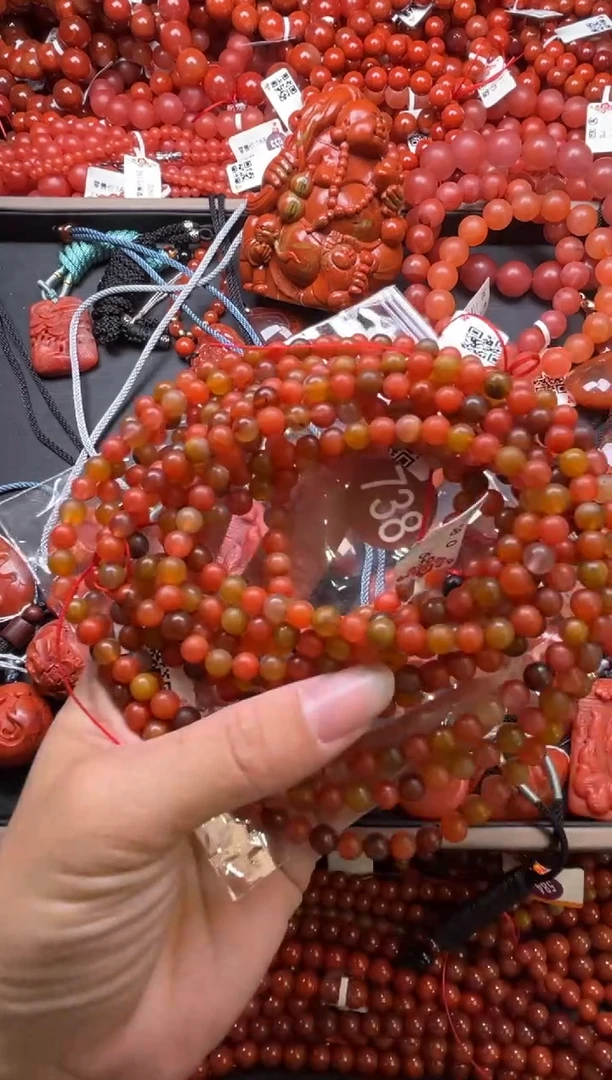 南红玛瑙未镶嵌珠宝奇石738-5随机多样性一条