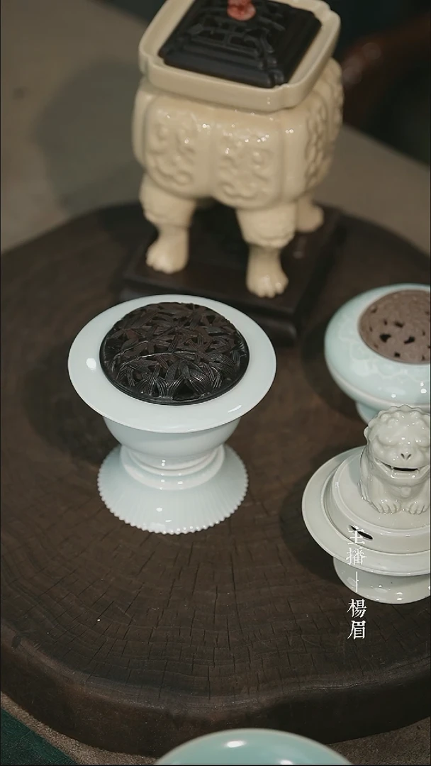大**社青拙香炉-眉-竹纹影青