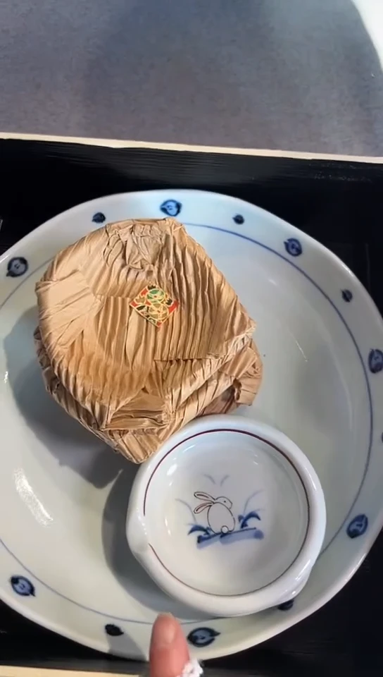 【闪购商品】中古回流瓷器好看，谨慎参拍