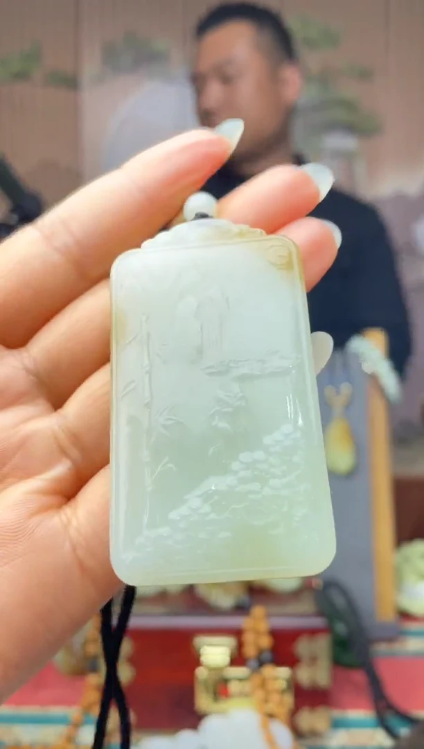 颈饰未镶嵌和田玉拍一发一