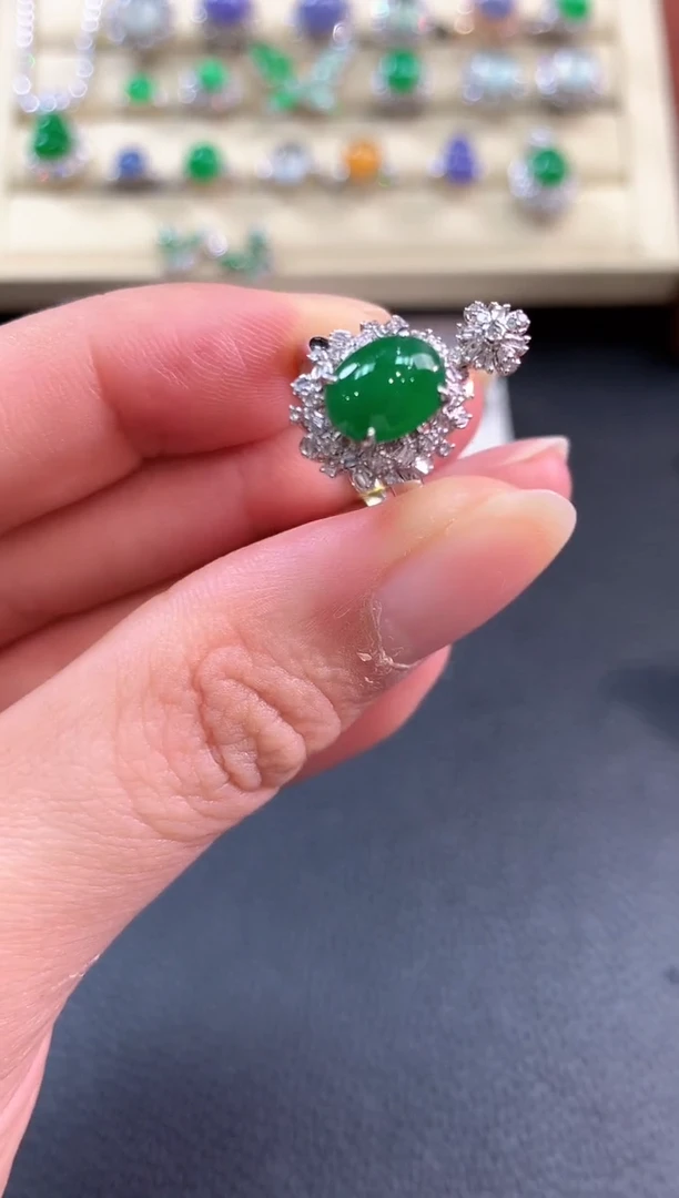 【闪购商品】翡翠戒指18K金镶嵌b93不退换