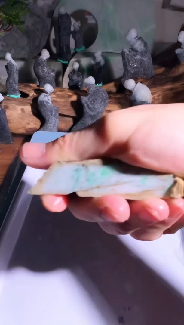 翡翠未镶嵌吊坠(不含链)新*望D734