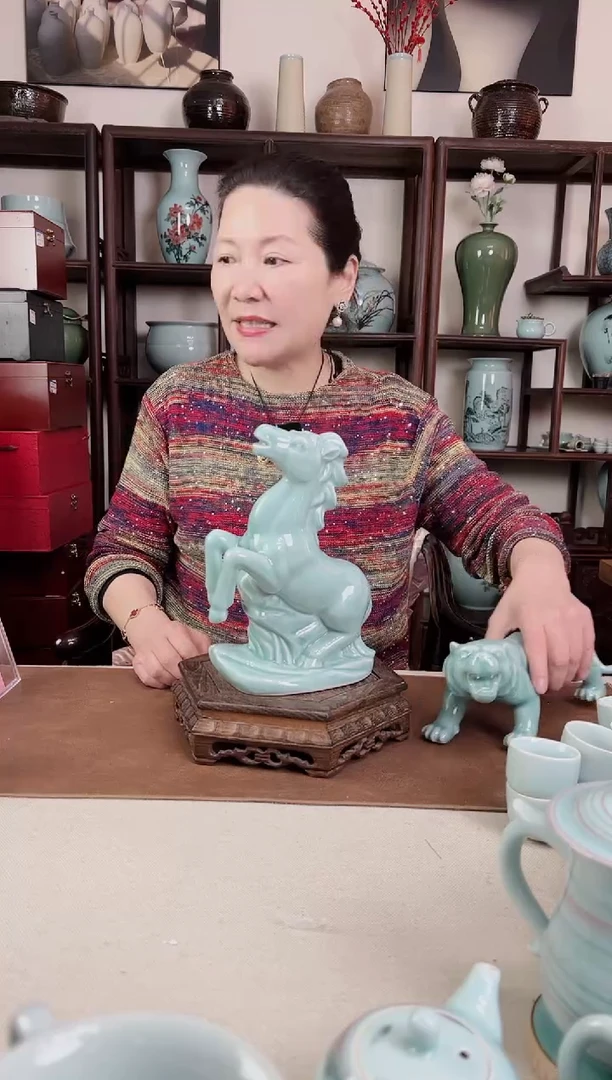 【闪购商品】杯青瓷 十二生肖 马B