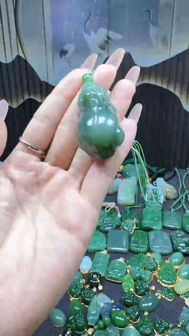 【闪购商品】和田玉挂件未镶嵌1