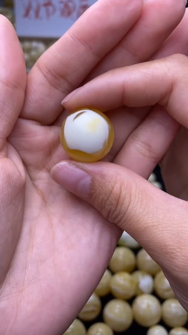 裸石琥珀未镶嵌葵.30