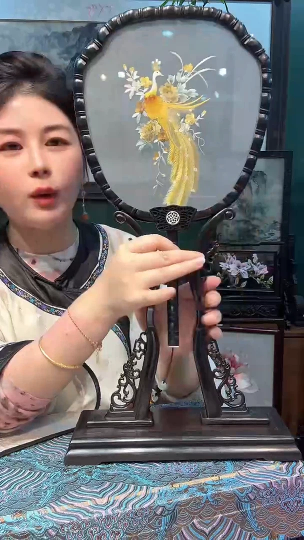 横款非遗苏绣手工刺绣宫扇