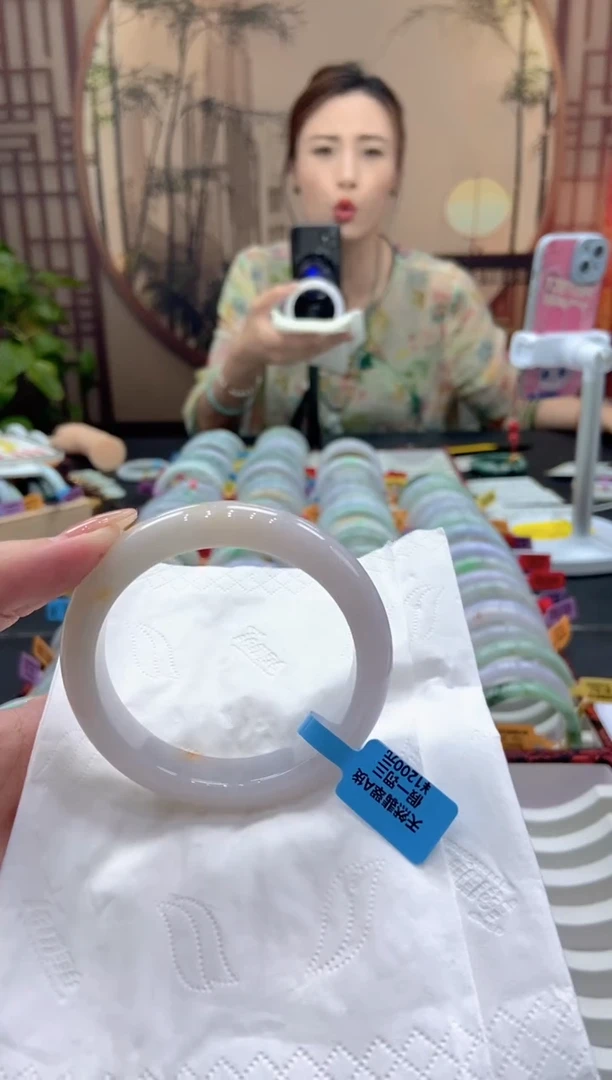 翡翠手镯未镶嵌000023252