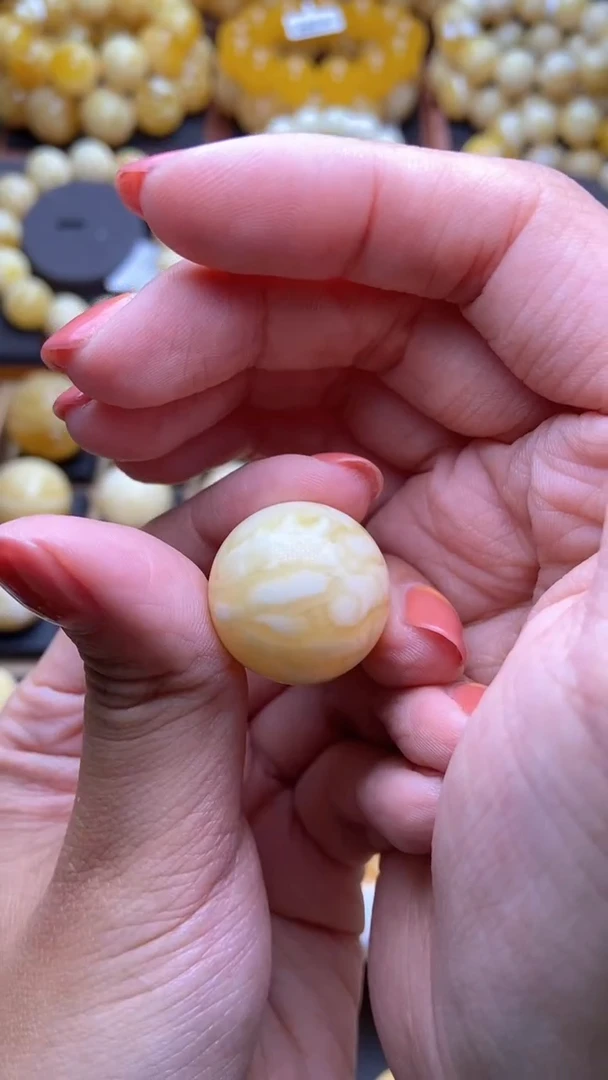 【闪购商品】琥珀裸石未镶嵌 星筠珠宝优选72