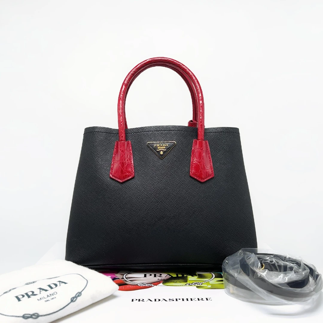 99新 Prada/普拉达 vv/单肩包/25290
