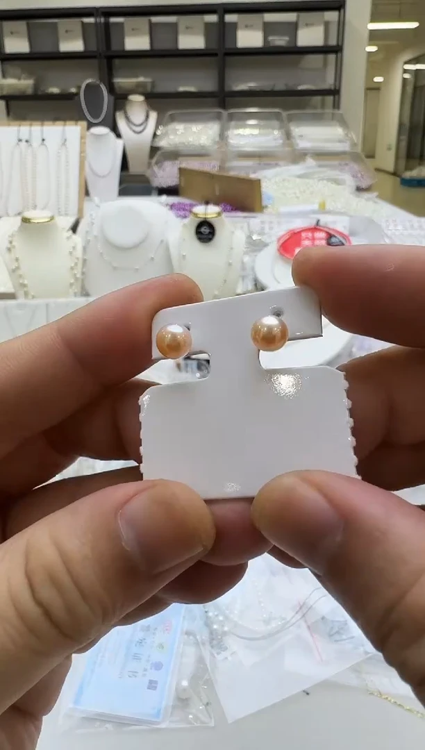 银S925镶嵌淡水珍珠耳钉7mm 无核-中国红