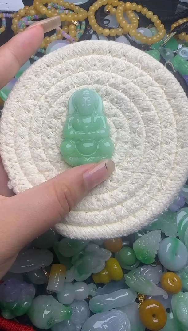翡翠未镶嵌颈饰天然缅甸翡翠吊坠