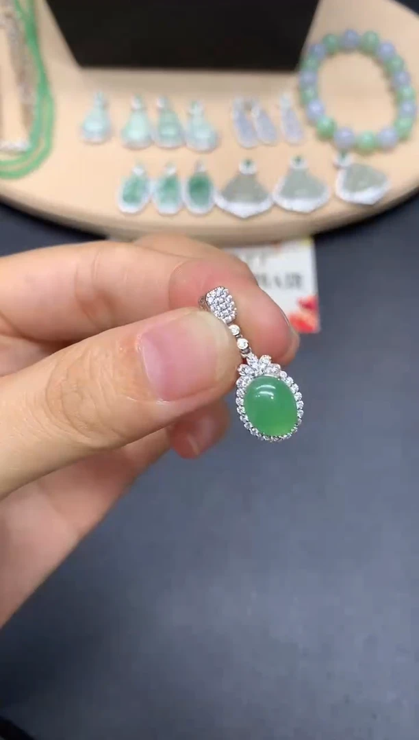 翡翠银S925镶嵌吊坠(不含链)蛋面【多样性发其一】