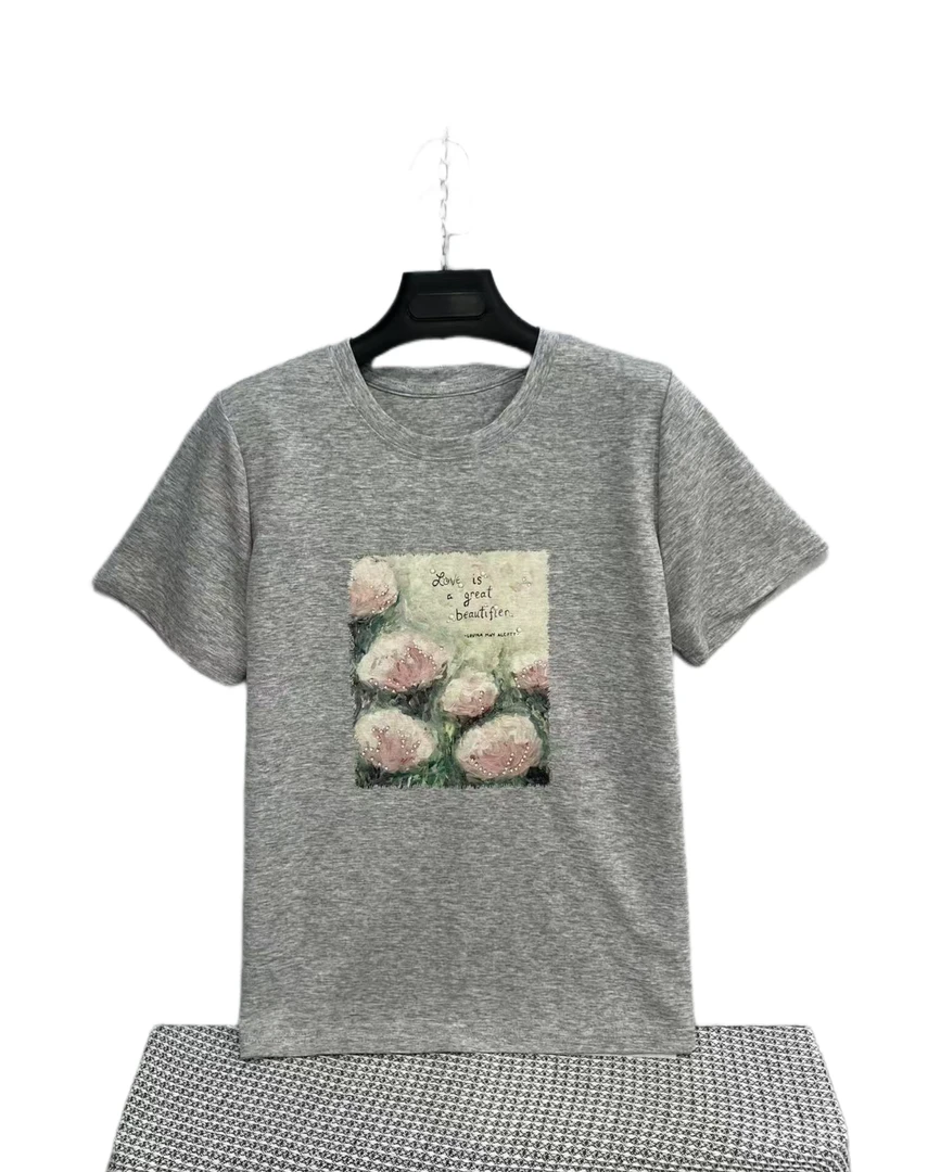 2686  珠珠装饰  花朵图  简约  休闲  百搭  T恤