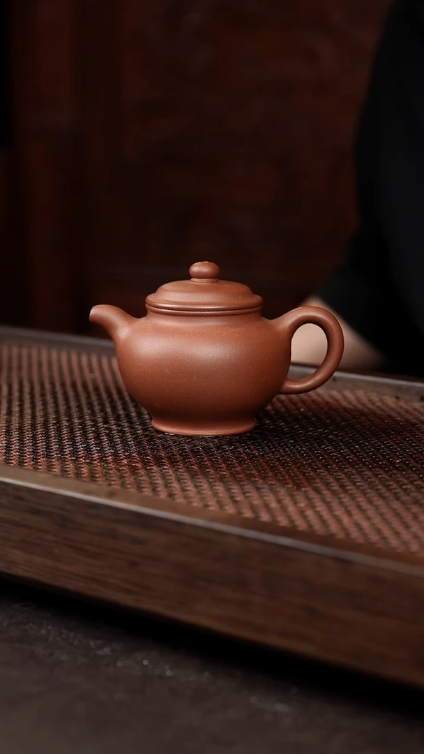 茶壶紫砂底槽清小掇只