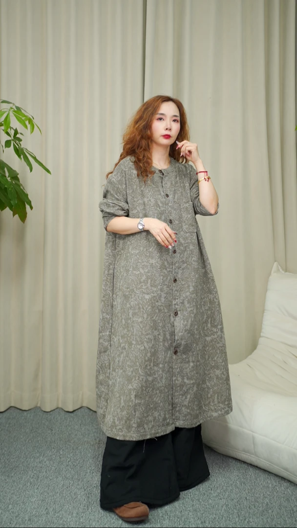 花璟与麻原创设计款立领单排扣风衣外套（衣长108胸围132)