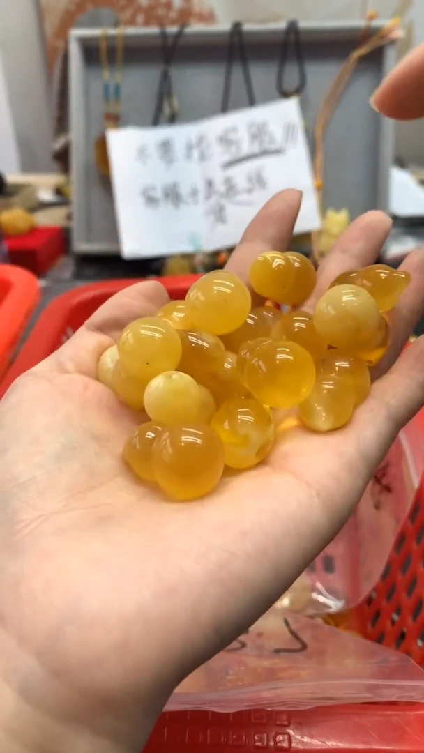 【闪购商品】琥珀珠宝奇石未镶嵌884多样性发其一瑕疵
