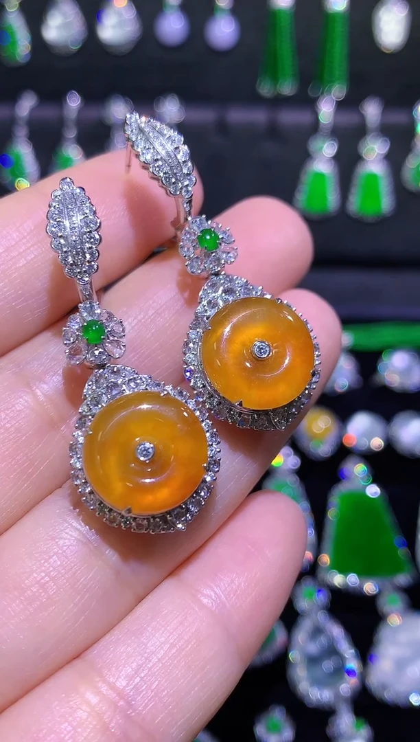 18K金镶嵌翡翠耳饰高冰黄翡平安扣耳坠吊坠两用款