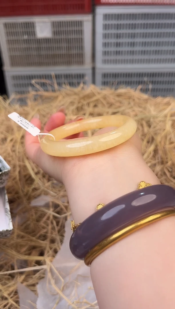 天然辰砂编号L-1548