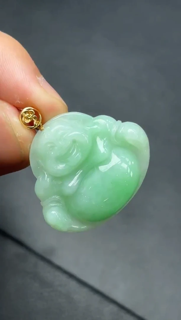 18K金镶嵌挂件翡翠佛公