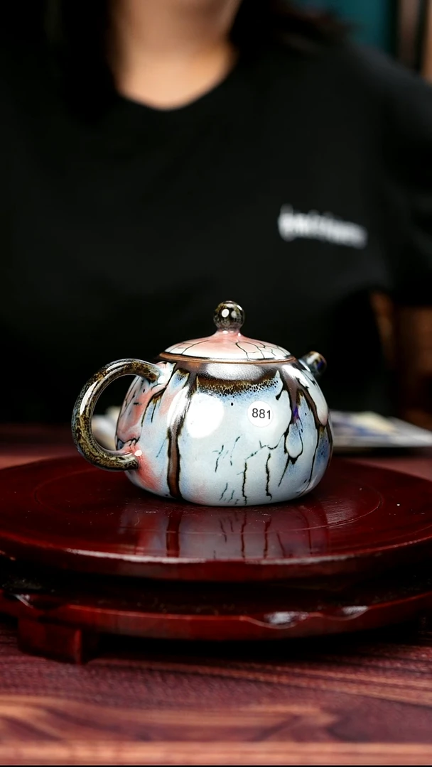 881#白露伟一级品原矿钧瓷西施壶